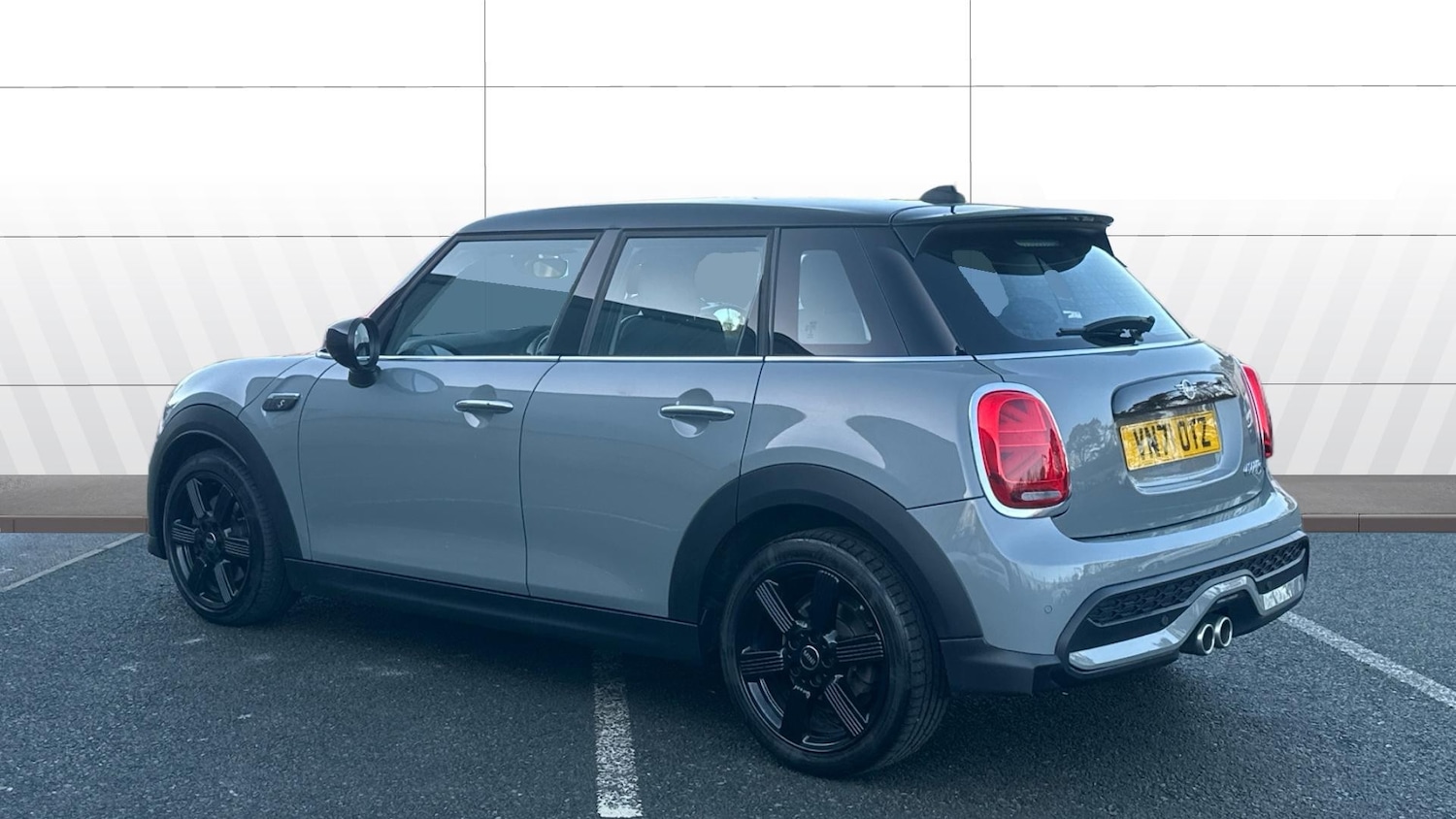 Used MINI Hatch 2021 for sale - 77283677: Photo 2