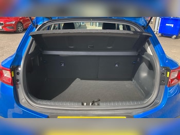 Used Kia Stonic 2024 for sale - 78269944: Photo