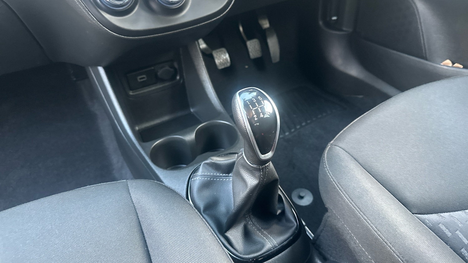 Used Vauxhall Viva 2018 for sale - 77138461: Photo 13