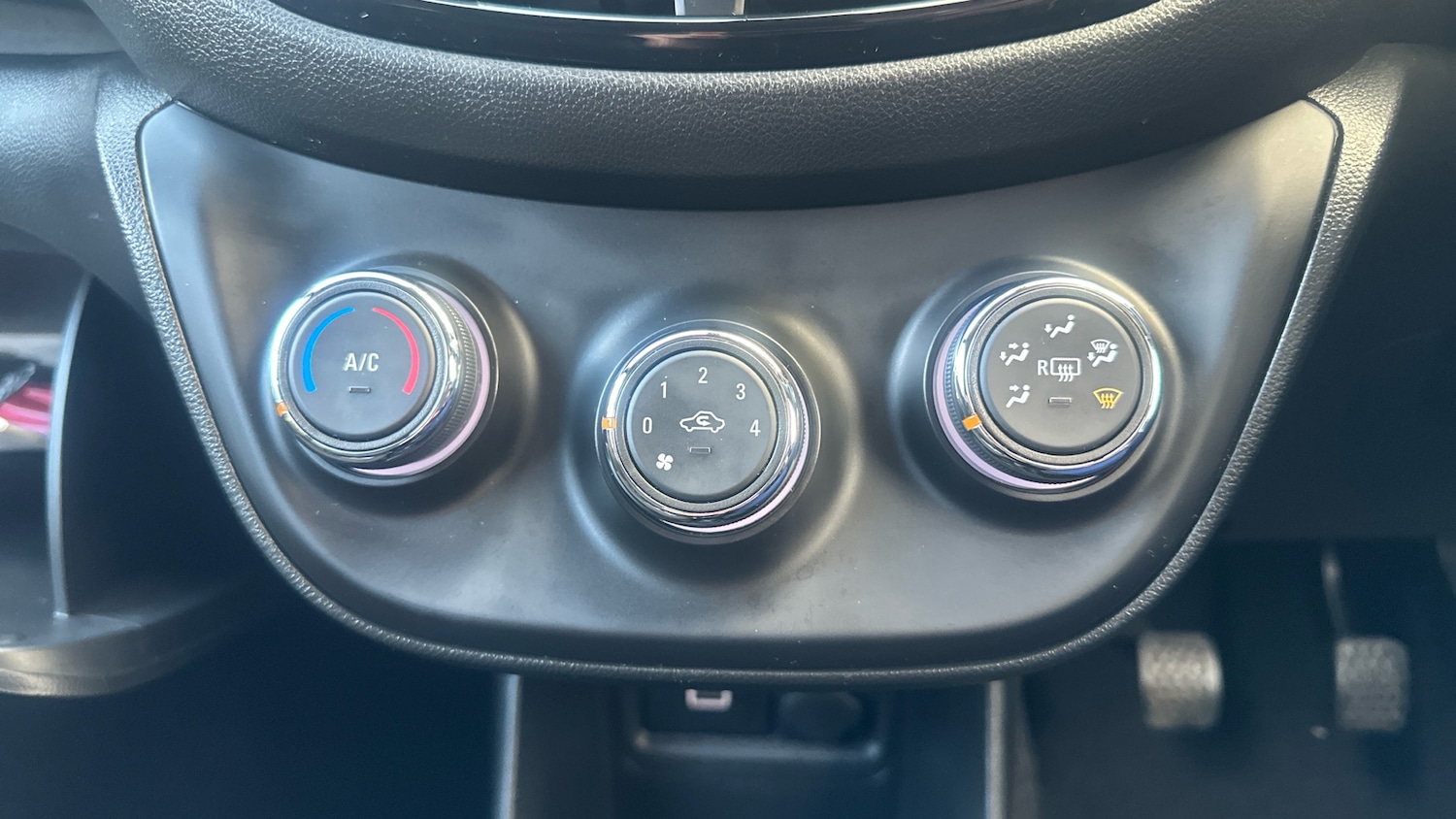 Used Vauxhall Viva 2018 for sale - 77138461: Photo 29