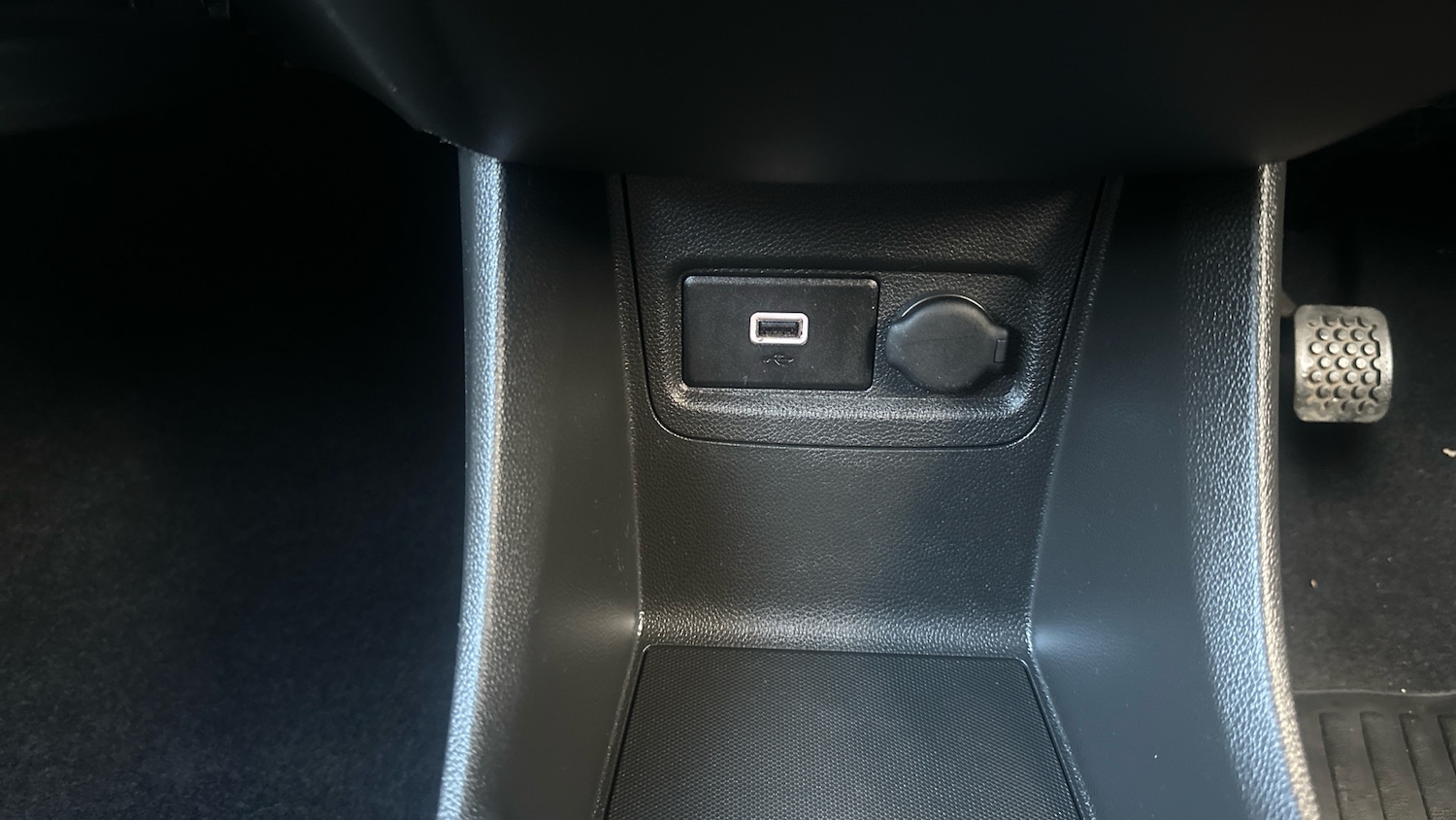 Used Vauxhall Viva 2018 for sale - 77138461: Photo 30