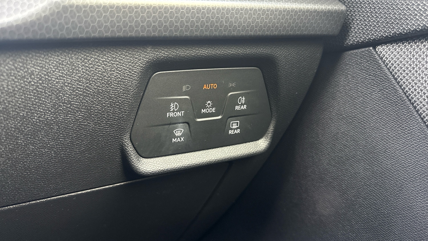 Used SEAT Leon 2020 for sale - 76706237: Photo 33