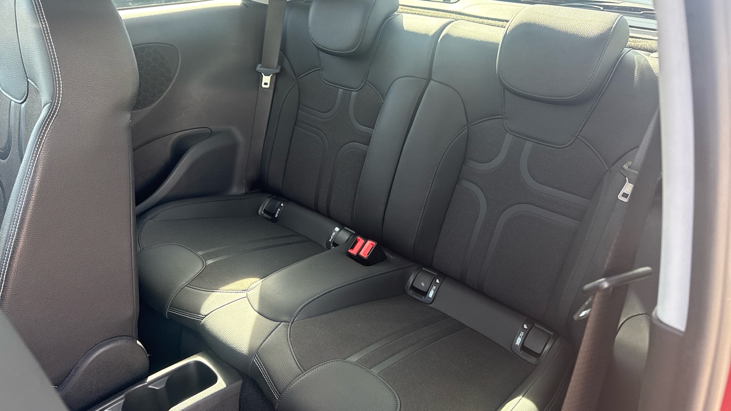 Used Vauxhall ADAM 2017 for sale - 78176401: Photo 16