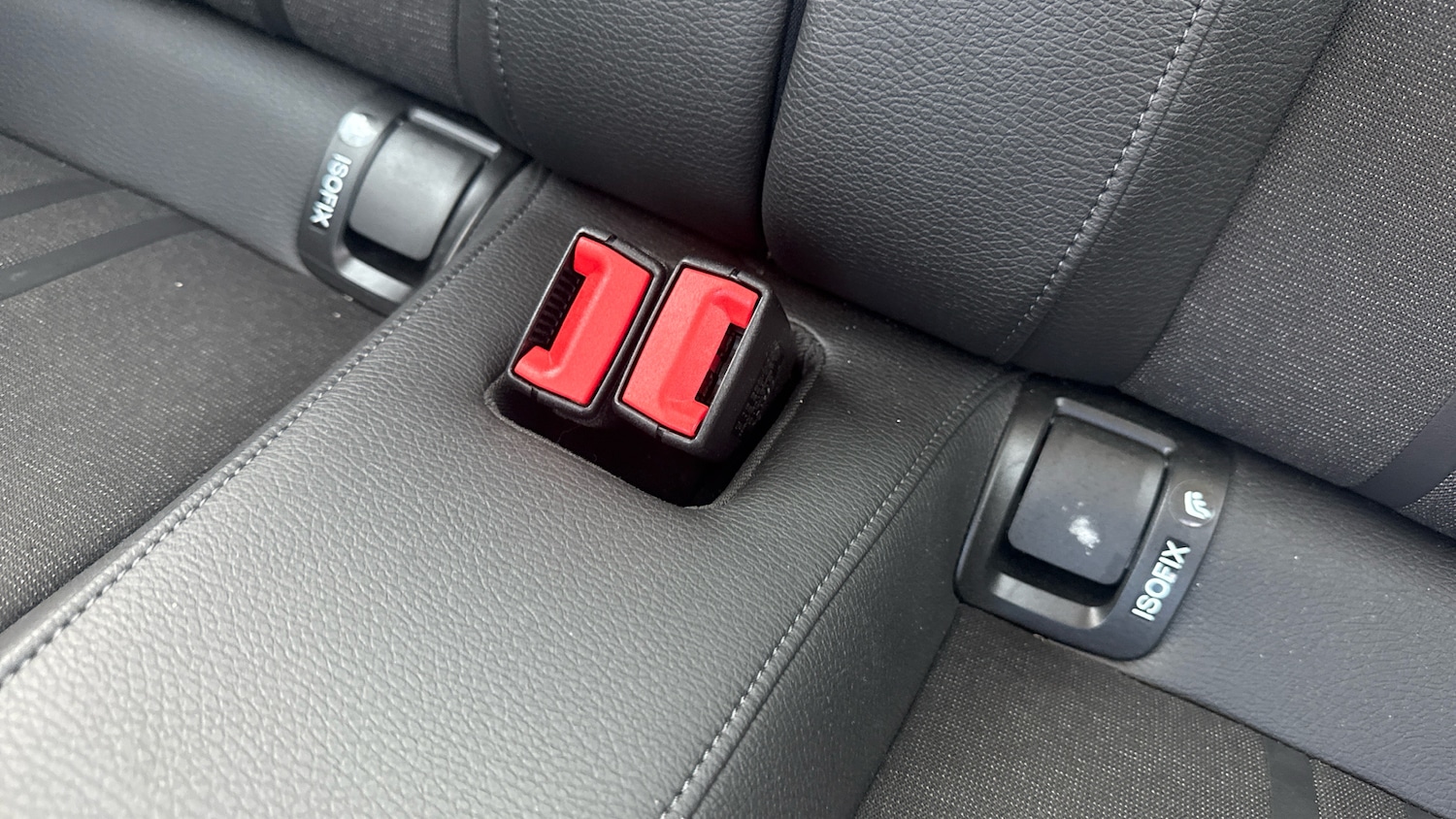 Used Vauxhall ADAM 2017 for sale - 78176401: Photo 17