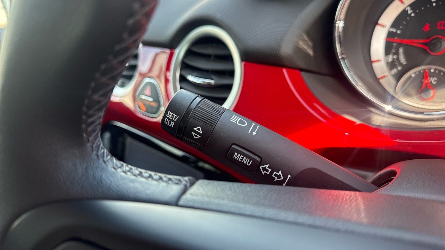 Used Vauxhall ADAM 2017 for sale - 78176401: Photo 34