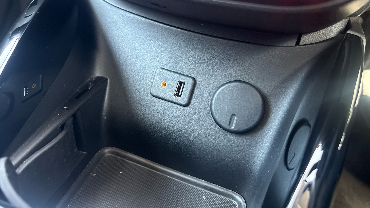 Used Vauxhall ADAM 2017 for sale - 78176401: Photo 42