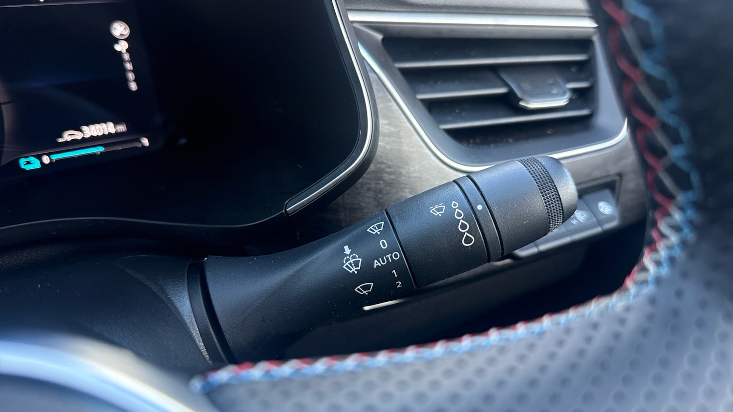 Used Renault Arkana 2024 for sale - 77951373: Photo 33