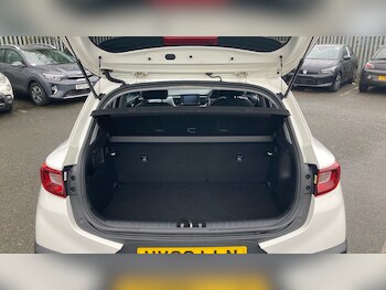 Used Kia Stonic 2019 for sale - 77423235: Photo