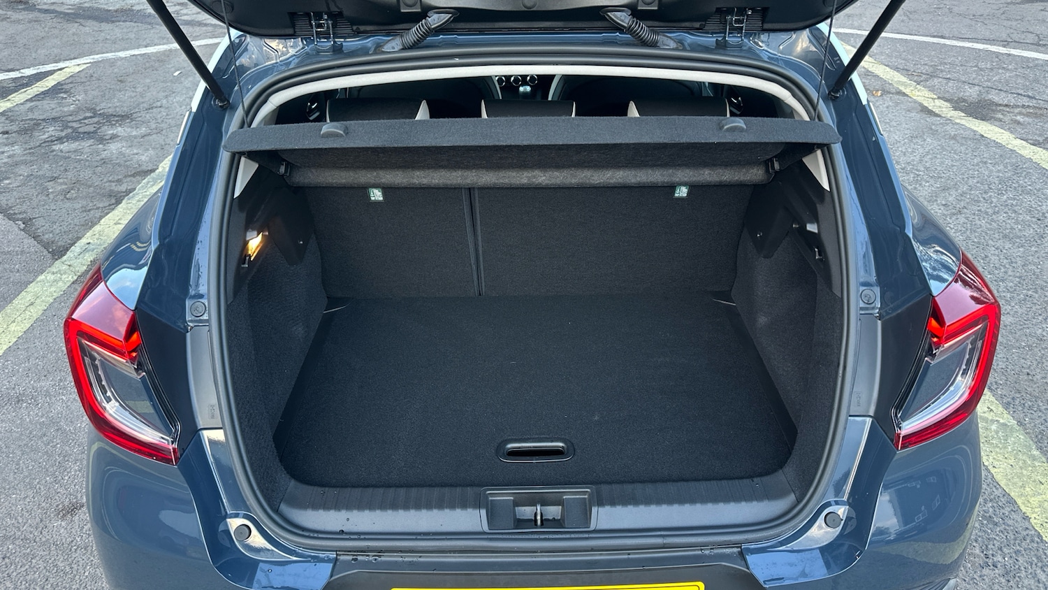 Used Renault Captur 2020 for sale - 76567709: Photo 4