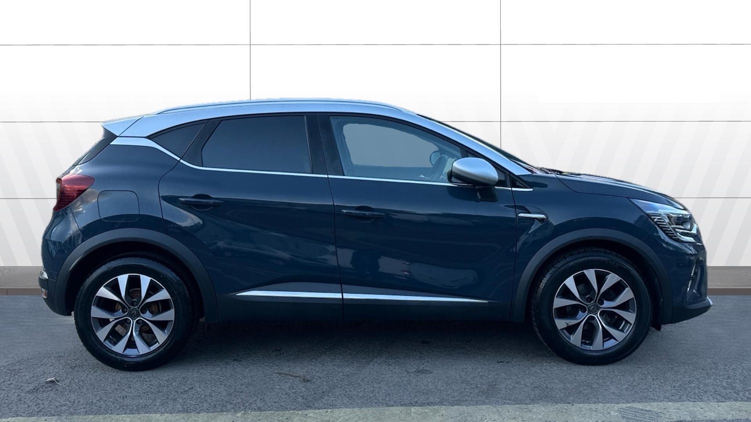 Used Renault Captur 2020 for sale - 76567709: Photo 5