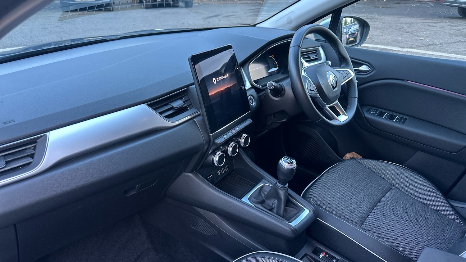 Used Renault Captur 2020 for sale - 76567709: Photo 9