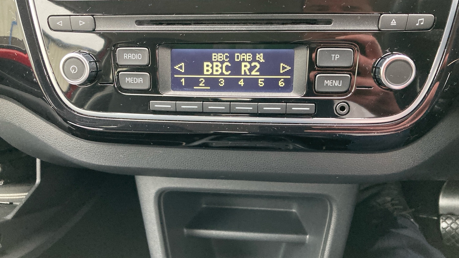 Used Volkswagen up! 2015 for sale - 77650176: Photo 29