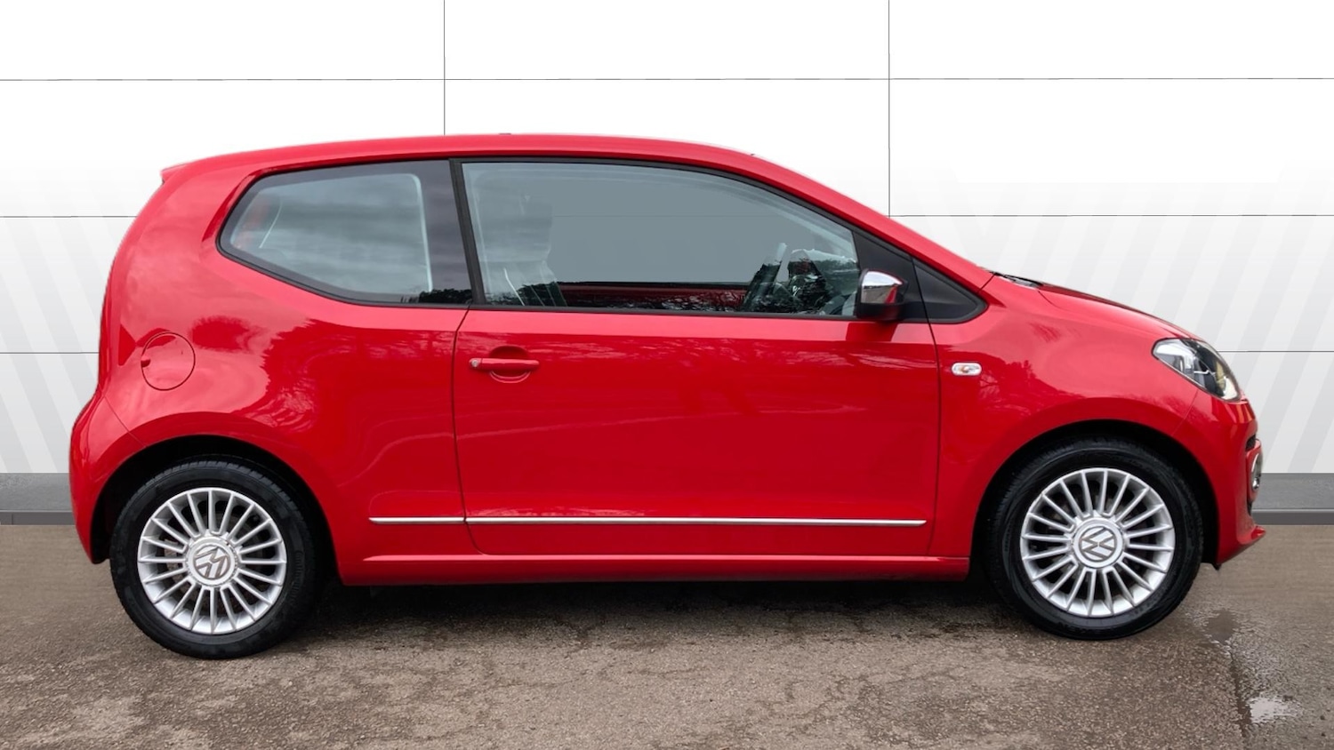 Used Volkswagen up! 2015 for sale - 77650176: Photo 5