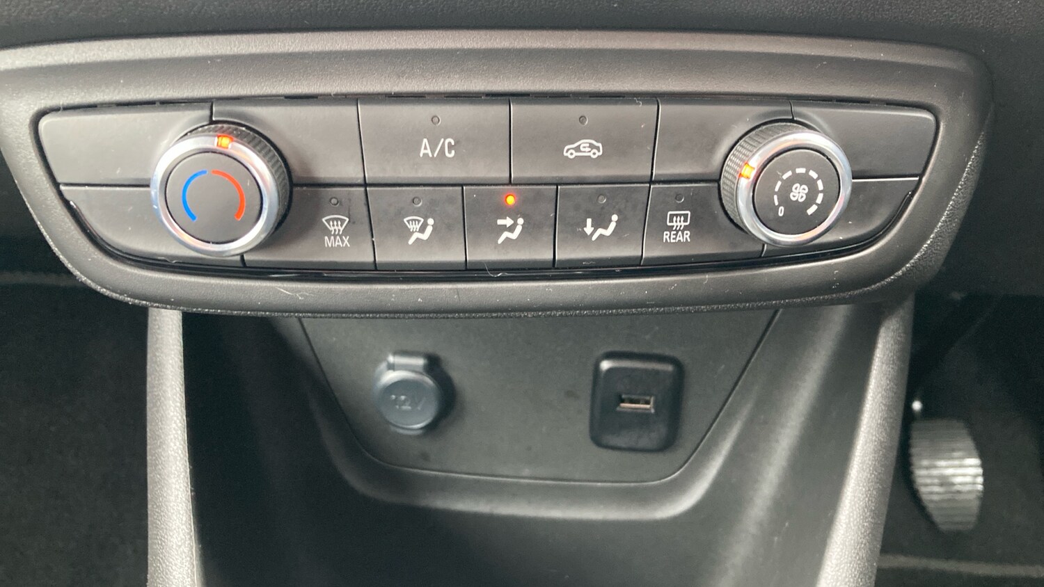 Used Vauxhall Crossland 2023 for sale - 77679342: Photo 27