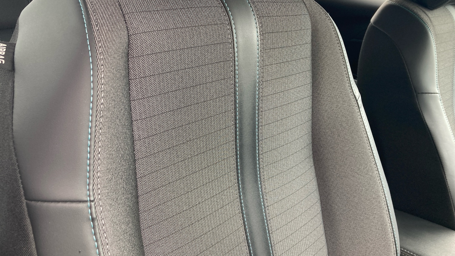 Used Peugeot 208 2023 for sale - 78011557: Photo 42