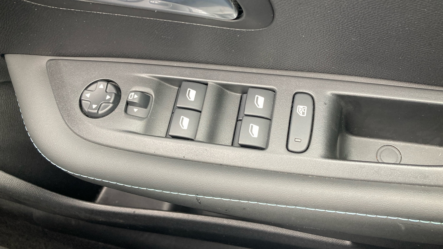 Used Peugeot 208 2023 for sale - 78011557: Photo 46