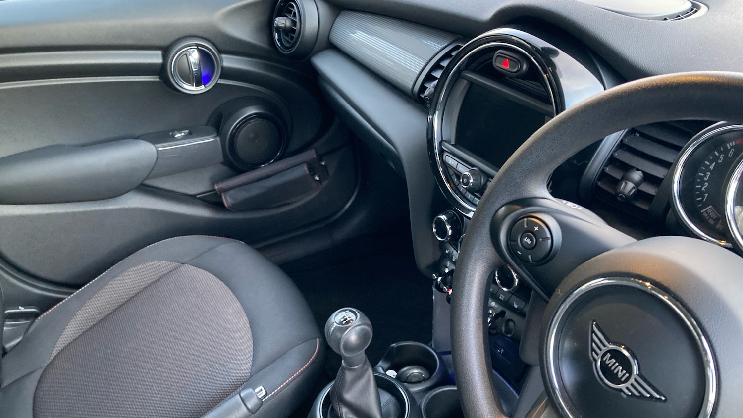 Used MINI Hatch 2019 for sale - 77745346: Photo 14