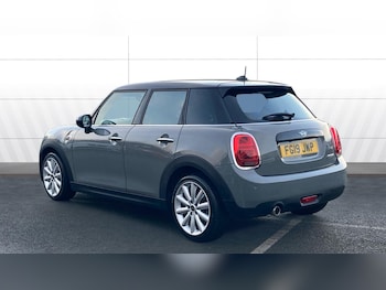 Used MINI Hatch 2019 for sale - 77745346: Photo