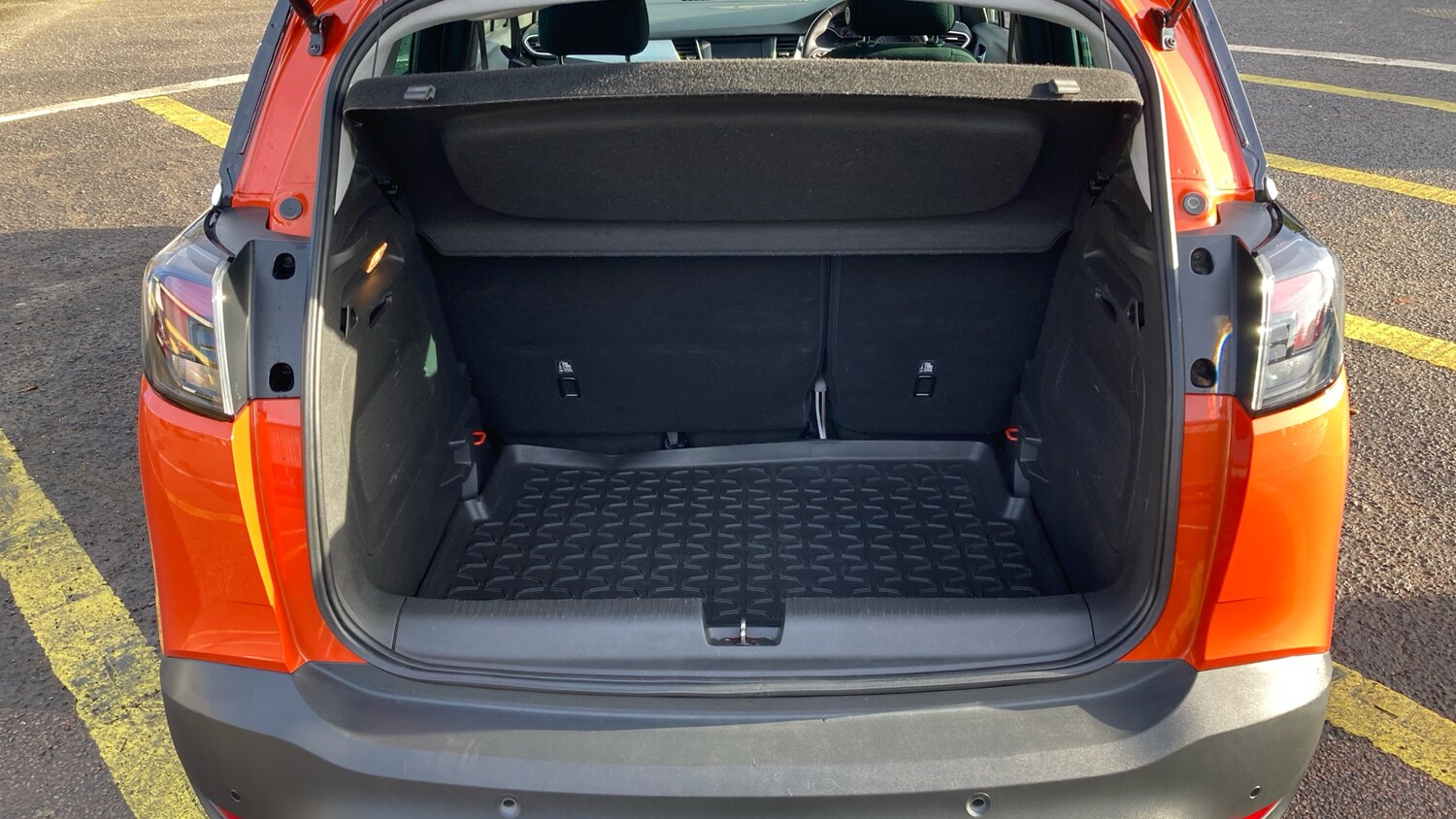 Used Vauxhall Crossland 2021 for sale - 76605460: Photo 4