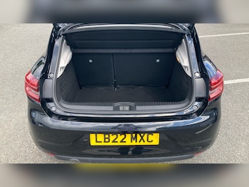 Used Renault Clio 2022 for sale - 75511543: Photo