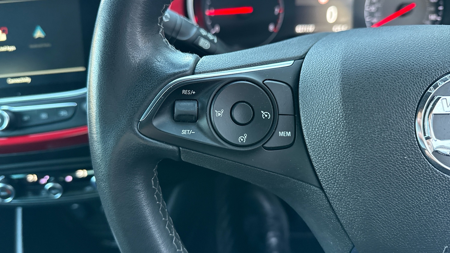 Used Vauxhall Crossland 2023 for sale - 77460178: Photo 31