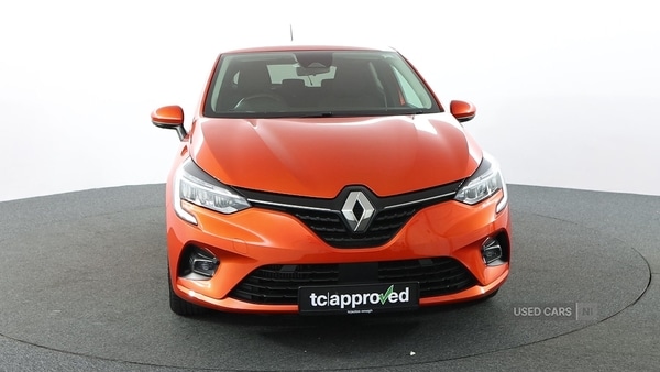 Used Renault Clio 2020 for sale - 76378279: Photo 2