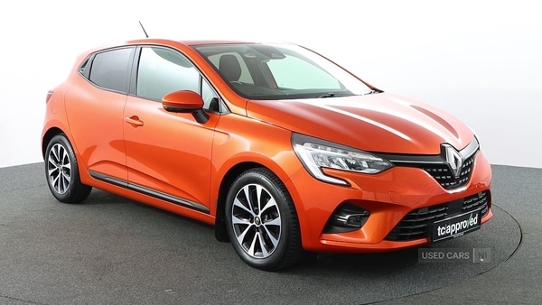 Used Renault Clio 2020 for sale - 76378279: Photo 3