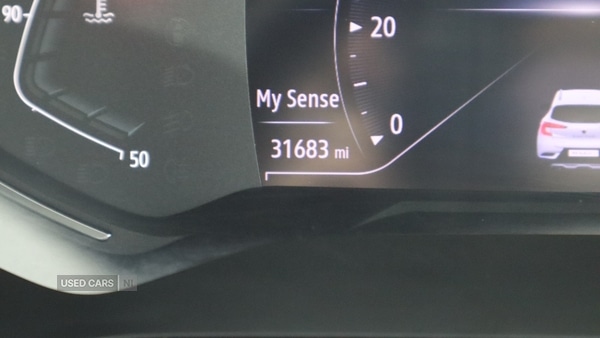 Used Renault Captur 2022 for sale - 77041331: Photo 24