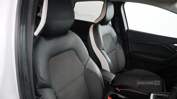 Used Renault Captur 2021 for sale - 76240431: Photo 15