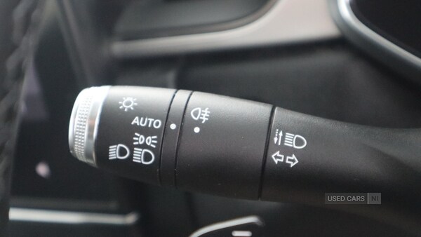 Used Renault Captur 2021 for sale - 76240431: Photo 21