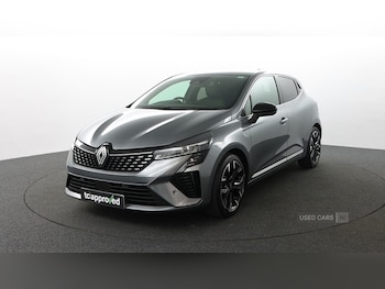 Used Renault Clio 2023 for sale - 77893477: Photo