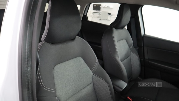 Used Renault Captur 2022 for sale - 77050318: Photo 15