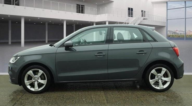 Used Audi A1 2017 for sale - 77880065: Photo 5