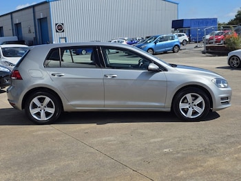 Used Volkswagen Golf 2016 for sale - 79551062: Photo