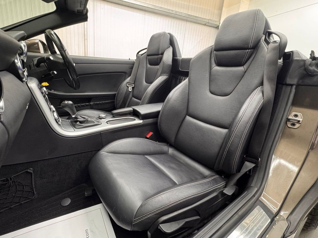 Used Mercedes-Benz SLK 2012 for sale - 77436543: Photo 25
