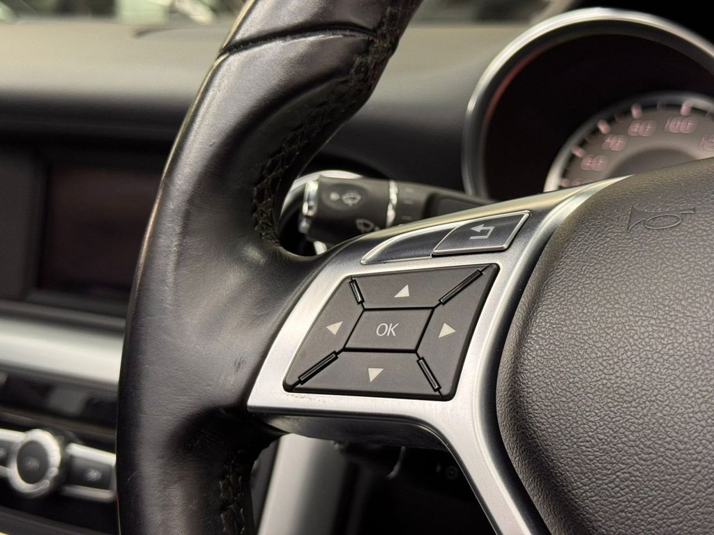 Used Mercedes-Benz SLK 2012 for sale - 77436543: Photo 35