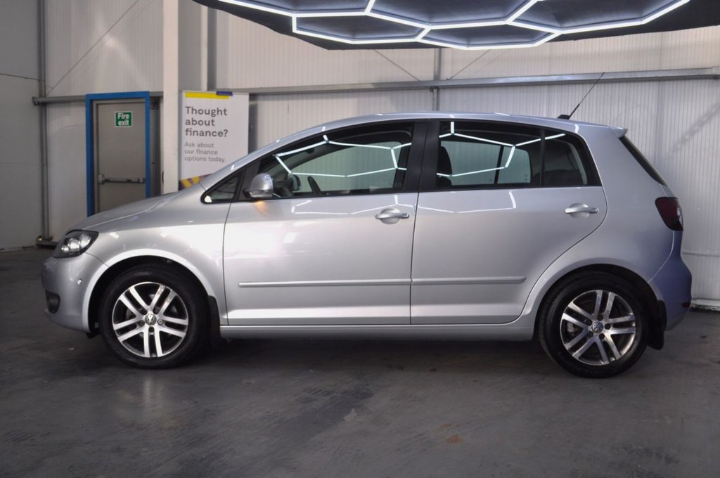 Used Volkswagen Golf Plus 2013 for sale - 76642108: Photo 11