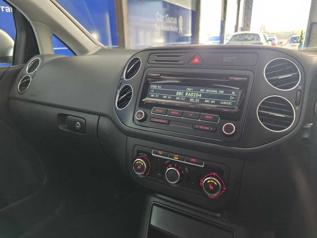 Used Volkswagen Golf Plus 2013 for sale - 76642108: Photo 37