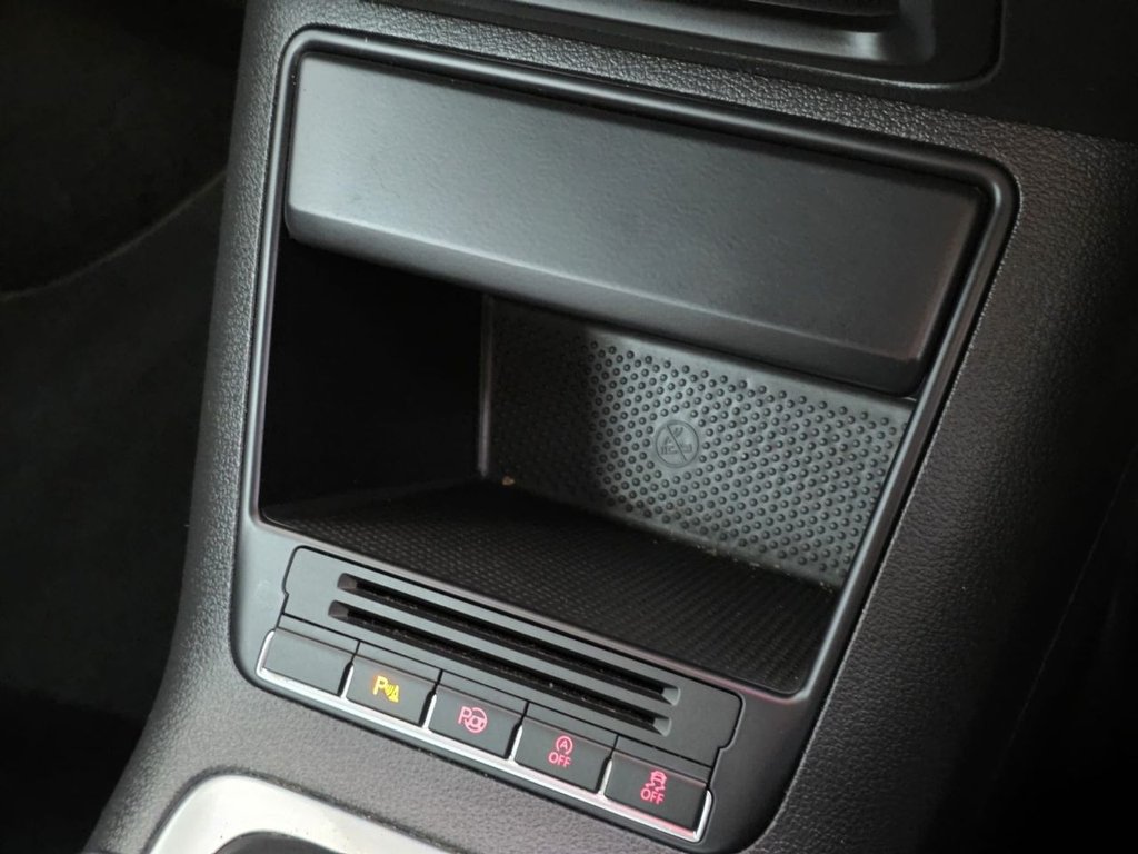 Used Volkswagen Golf Plus 2013 for sale - 76642108: Photo 41