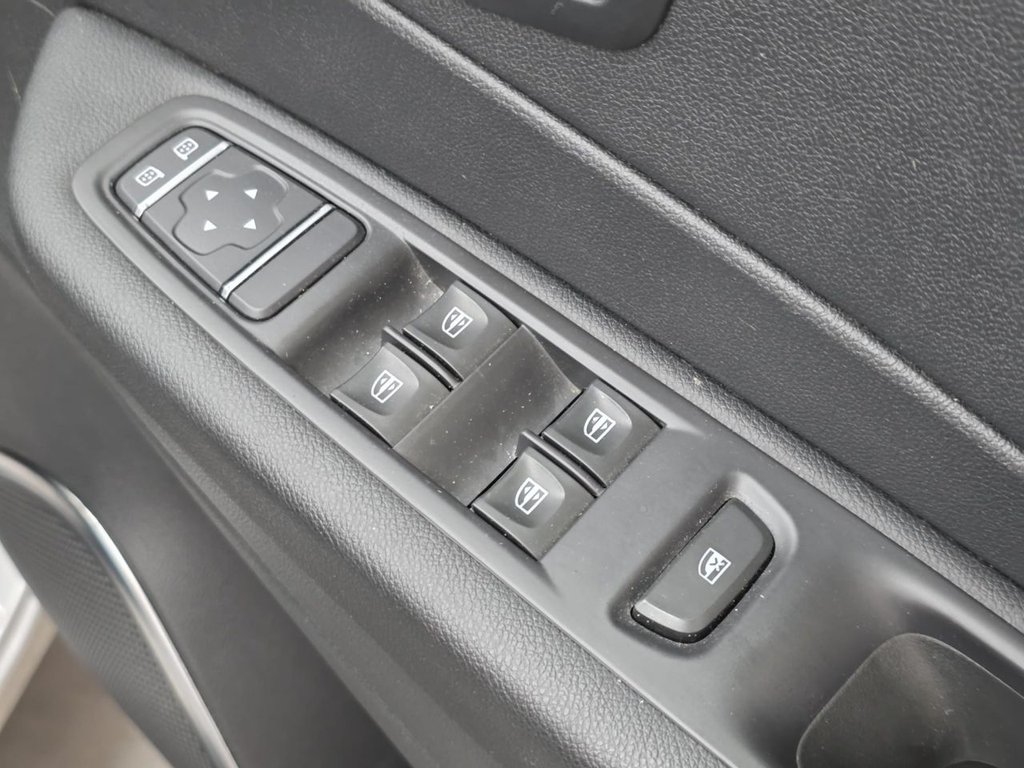 Used Renault Captur 2019 for sale - 78082670: Photo 25