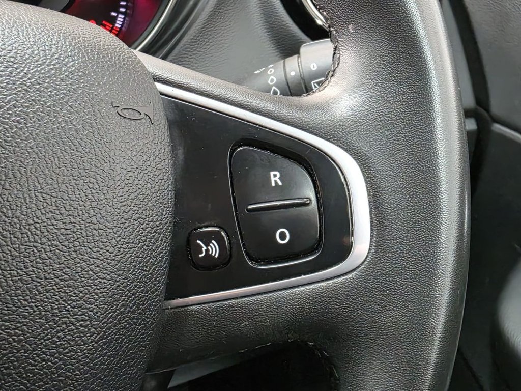 Used Renault Captur 2019 for sale - 78082670: Photo 38