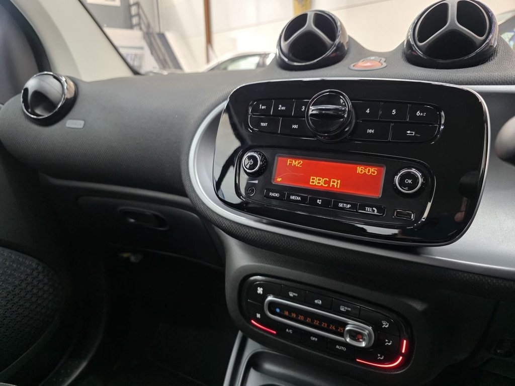 Used smart fortwo 2016 for sale - 78181028: Photo 29