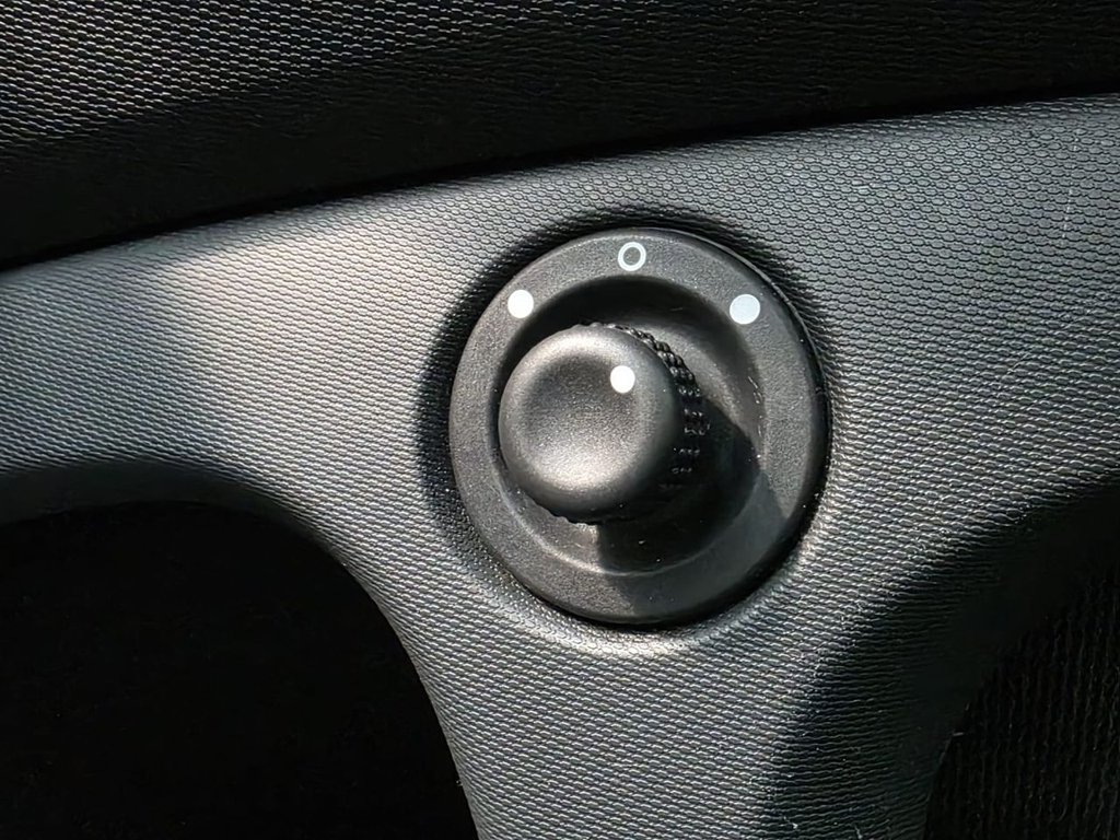 Used smart fortwo 2016 for sale - 78181028: Photo 32