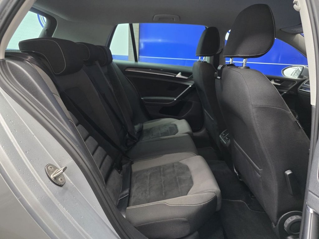 Used Volkswagen Golf 2014 for sale - 76617199: Photo 21