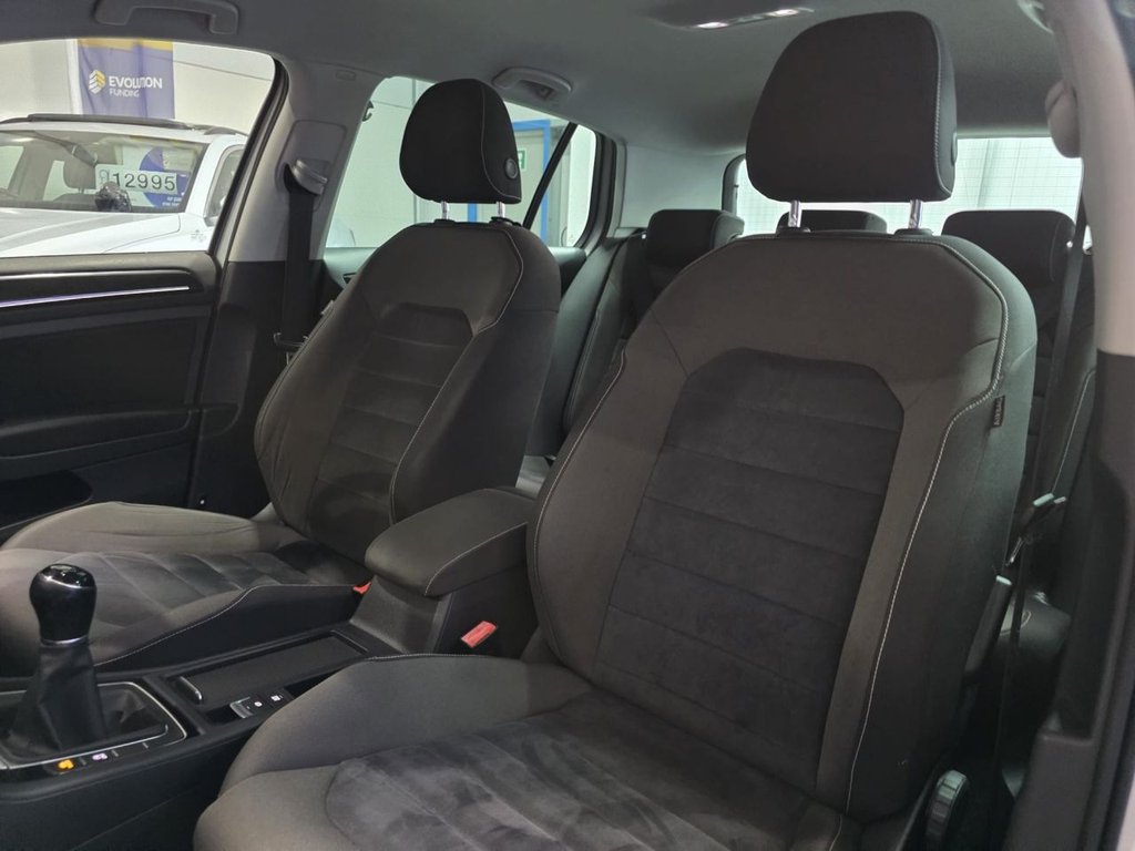 Used Volkswagen Golf 2014 for sale - 76617199: Photo 26