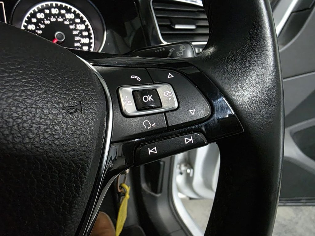 Used Volkswagen Golf 2014 for sale - 76617199: Photo 45