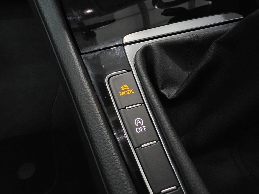 Used Volkswagen Golf 2014 for sale - 76617199: Photo 46