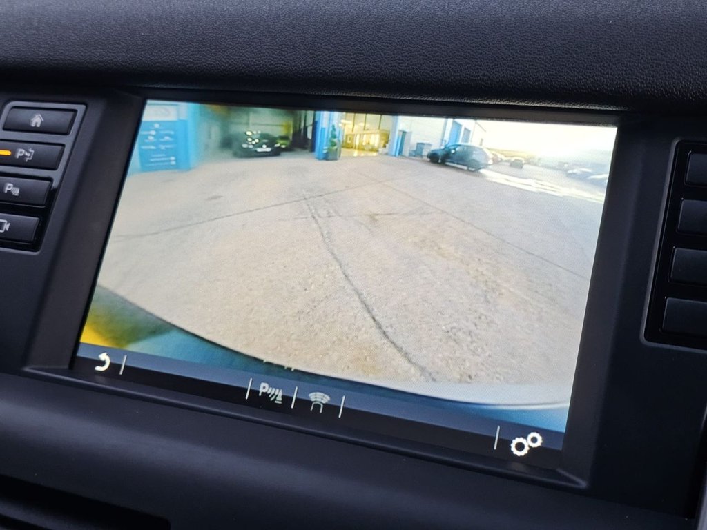 Used Land Rover Discovery Sport 2019 for sale - 76520370: Photo 43