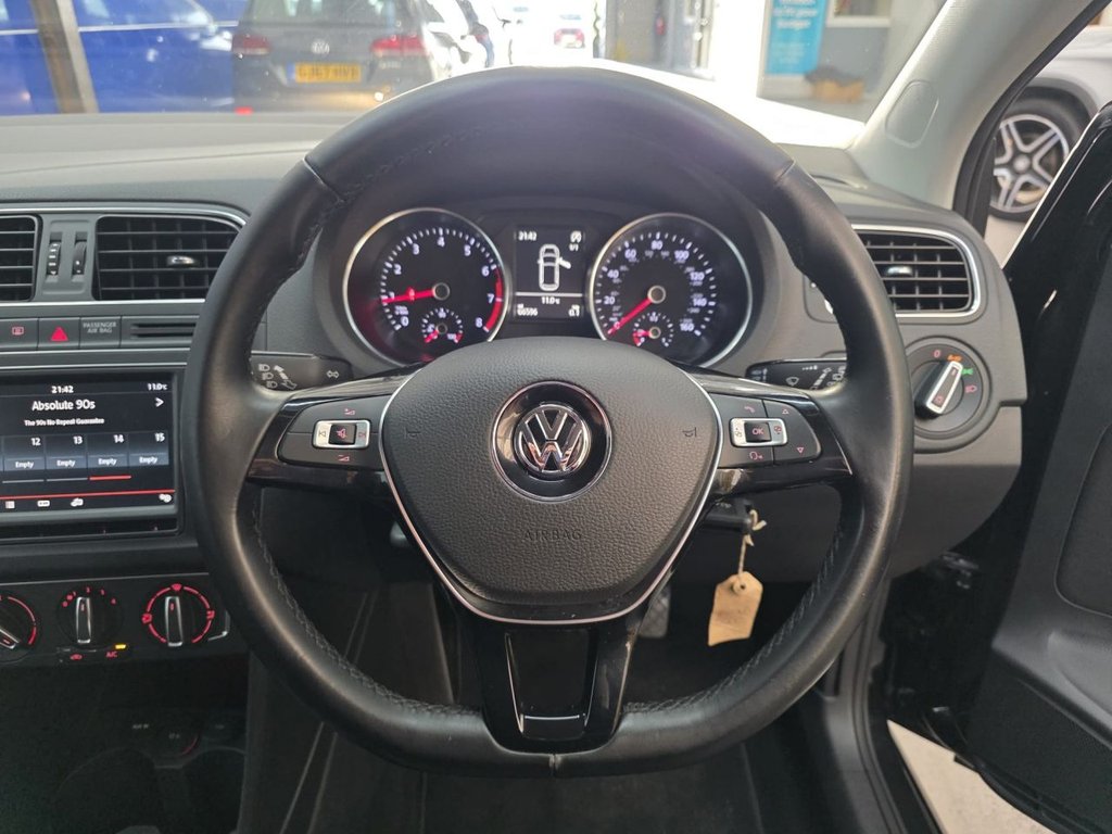 Used Volkswagen Polo 2016 for sale - 76820508: Photo 25
