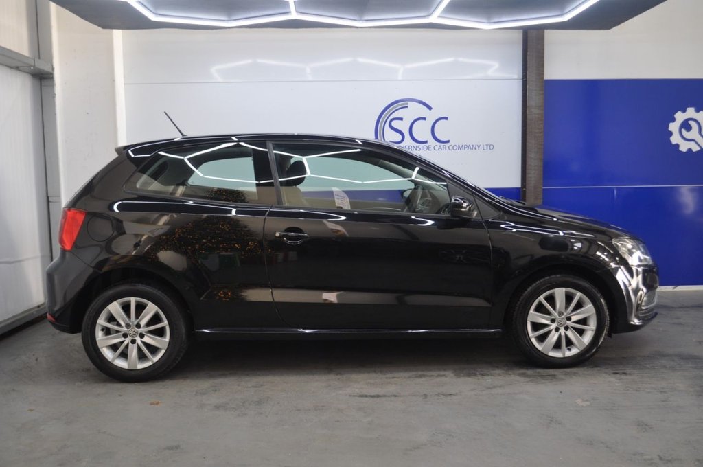 Used Volkswagen Polo 2016 for sale - 76820508: Photo 7